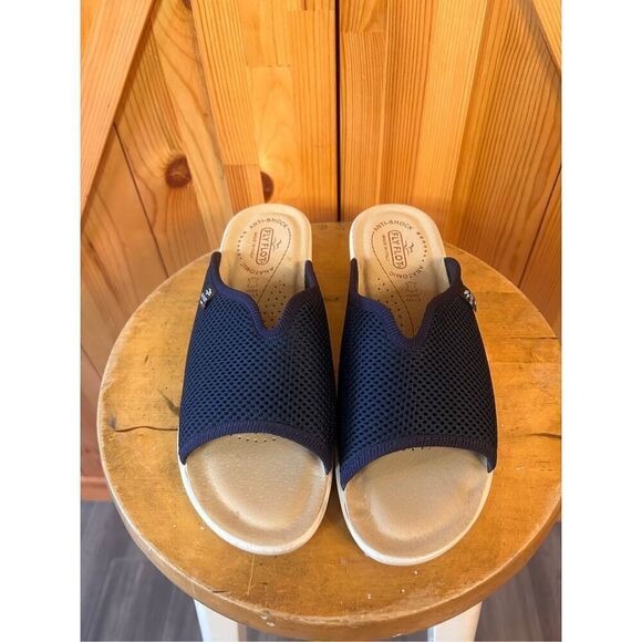 Fly Flot Navy Mule Cloth Sandals Slides Anti Shock Heel Size 40/9 - Picture 2 of 8